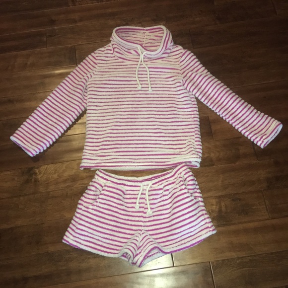 Other - Sherpa lounge wear